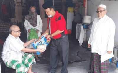 Penyampaian bantuan kepada AHLI PPKM Di KOTA BHARU KELANTAN